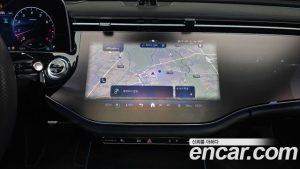 Mercedes-Benz E-Class E300 4MATIC AMG Line 2024 года из Южной Кореи