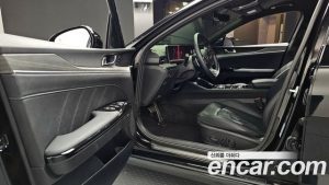 Kia K5 1.6 Turbo 2025 года из Южной Кореи