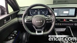 Kia K5 1.6 Turbo 2025 года из Южной Кореи