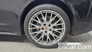 Porsche Panamera 2.9 AWD 2025 года из Южной Кореи