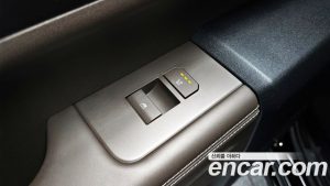 Kia Tasman 2.5T Бензин 4WD 2026 года из Южной Кореи