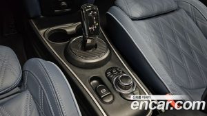 Mini Countryman ALL4 CLASSIC COMFORT PACK 2023 года из Южной Кореи