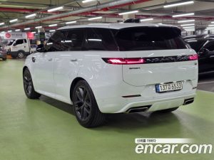 Land Rover Range Rover Sport P360 HSE Dynamic 2023 года из Южной Кореи