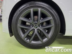 Land Rover Range Rover Sport P360 HSE Dynamic 2023 года из Южной Кореи