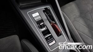 Volkswagen Golf 2.0 TDI Prestige 2022 года из Южной Кореи