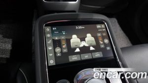 Genesis G90 Бензин 3.5 Turbo e-S/C AWD 2025 года из Южной Кореи