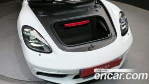Porsche 718 2.0 2022 года из Южной Кореи