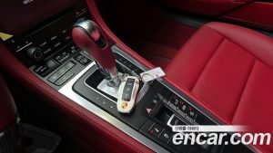 Porsche 718 2.0 2022 года из Южной Кореи