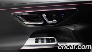 Mercedes-Benz E-Class E200 Avantgarde 2024 года из Южной Кореи