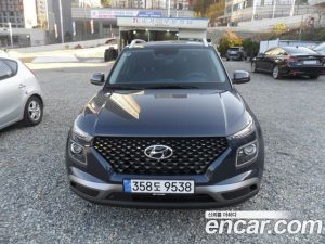 Hyundai Venue 1.6 Flux 2025 года из Южной Кореи