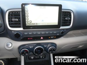 Hyundai Venue 1.6 Flux 2025 года из Южной Кореи
