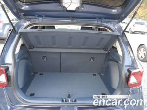 Hyundai Venue 1.6 Flux 2025 года из Южной Кореи