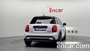 Mini Cooper 5Door CLASSIC 2024 года из Южной Кореи