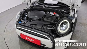 Mini Cooper 5Door CLASSIC 2024 года из Южной Кореи