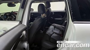 Mini Cooper 5Door CLASSIC 2024 года из Южной Кореи