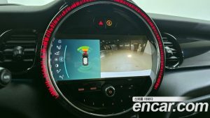 Mini Cooper 5Door CLASSIC 2024 года из Южной Кореи