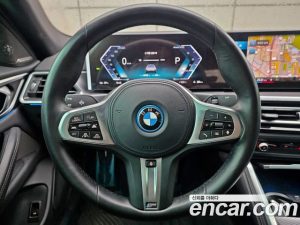 BMW i4 eDrive40 M Sport PRO 2024 года из Южной Кореи