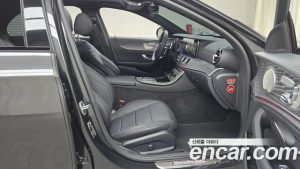 Mercedes-Benz E-Class E350 4MATIC AMG Line 2023 года из Южной Кореи