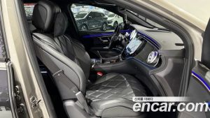 Mercedes-Benz EQS Maybach EQS680 4MATIC 2024 года из Южной Кореи