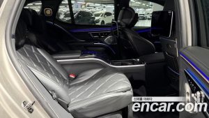 Mercedes-Benz EQS Maybach EQS680 4MATIC 2024 года из Южной Кореи