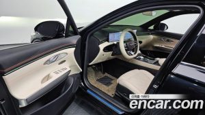 Genesis GV70 2.5T Бензин AWD 2025 года из Южной Кореи
