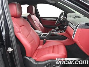 Porsche Cayenne 3.0 Coupe 2022 года из Южной Кореи