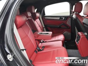 Porsche Cayenne 3.0 Coupe 2022 года из Южной Кореи