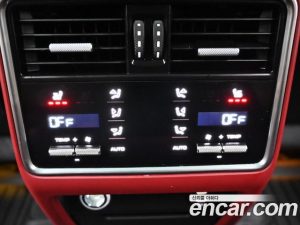 Porsche Cayenne 3.0 Coupe 2022 года из Южной Кореи