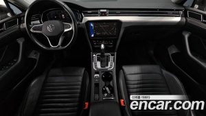 Volkswagen Passat 2.0 TDI Prestige 2022 года из Южной Кореи