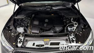 Mercedes-Benz GLC-Class GLC300 4MATIC AMG Line 2025 года из Южной Кореи