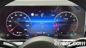 Mercedes-Benz GLC-Class GLC300 4MATIC AMG Line 2025 года из Южной Кореи