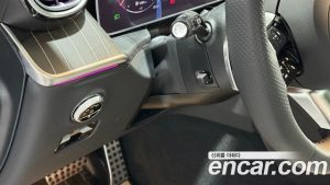 Mercedes-Benz GLC-Class GLC300 4MATIC AMG Line 2025 года из Южной Кореи