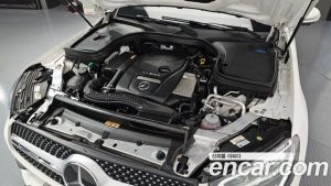 Mercedes-Benz GLC-Class GLC300e 4MATIC Coupe 2023 года из Южной Кореи