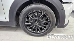 Mini Cooper 5Door CLASSIC 2024 года из Южной Кореи