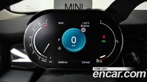Mini Cooper 5Door CLASSIC 2024 года из Южной Кореи