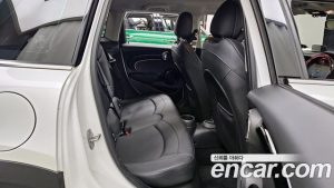 Mini Cooper 5Door CLASSIC 2024 года из Южной Кореи