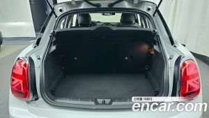 Mini Cooper 5Door CLASSIC 2024 года из Южной Кореи