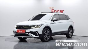 Volkswagen Tiguan 2.0 TSI Prestige 2023 года из Южной Кореи