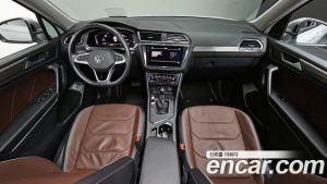 Volkswagen Tiguan 2.0 TSI Prestige 2023 года из Южной Кореи