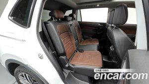 Volkswagen Tiguan 2.0 TSI Prestige 2023 года из Южной Кореи