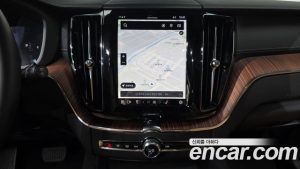 Volvo XC60 B5 Ultra Bright 2025 года из Южной Кореи
