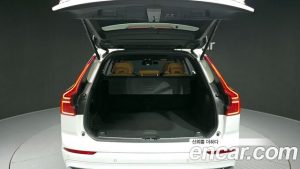 Volvo XC60 B6 Inscription 2022 года из Южной Кореи