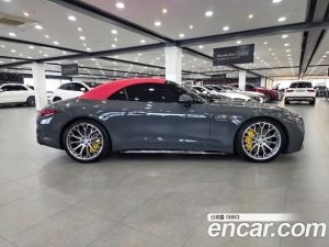 Mercedes-Benz SL-Class AMG SL63 4MATIC+ 2024 года из Южной Кореи
