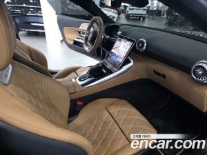 Mercedes-Benz SL-Class AMG SL63 4MATIC+ 2024 года из Южной Кореи