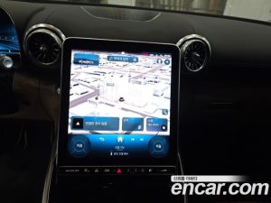 Mercedes-Benz SL-Class AMG SL63 4MATIC+ 2024 года из Южной Кореи