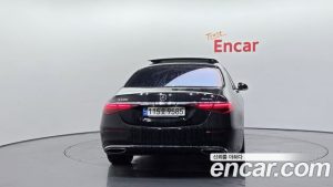 Mercedes-Benz S-Class S500L 4MATIC 2023 года из Южной Кореи
