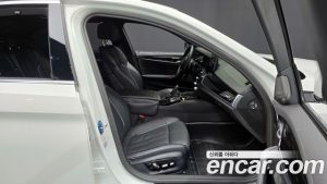 BMW 5-Series 530i xDrive M Sport 2023 года из Южной Кореи