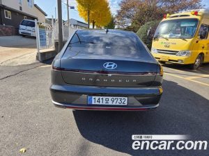 Hyundai Grandeur 2.5 Бензин 2WD 2025 года из Южной Кореи