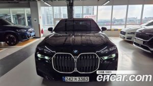 BMW 7-Series 740i sDrive M Sport 2023 года из Южной Кореи