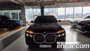 BMW 7-Series 740i sDrive M Sport 2023 года из Южной Кореи